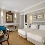 Hotel Canada